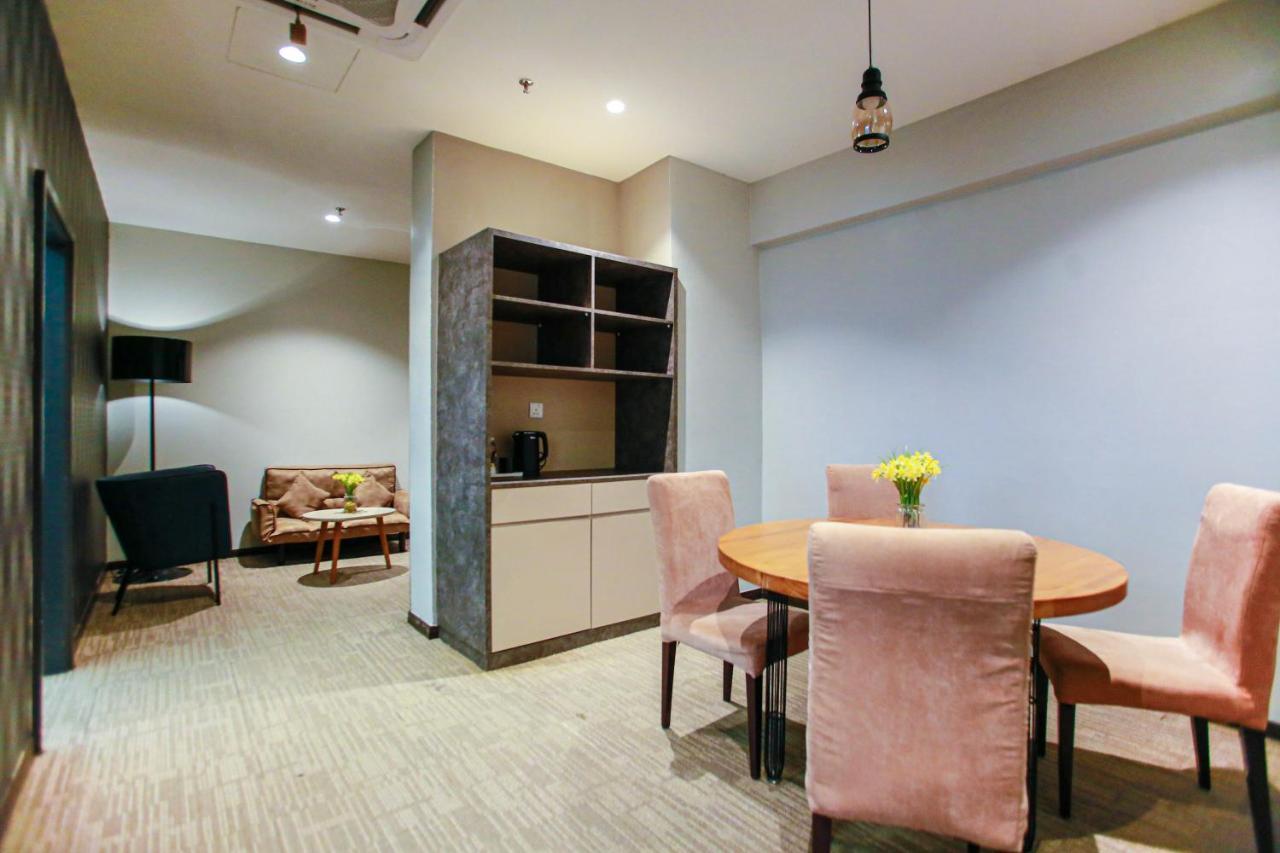 Fives Hotel Dnp Johor Bahru Eksteriør bilde