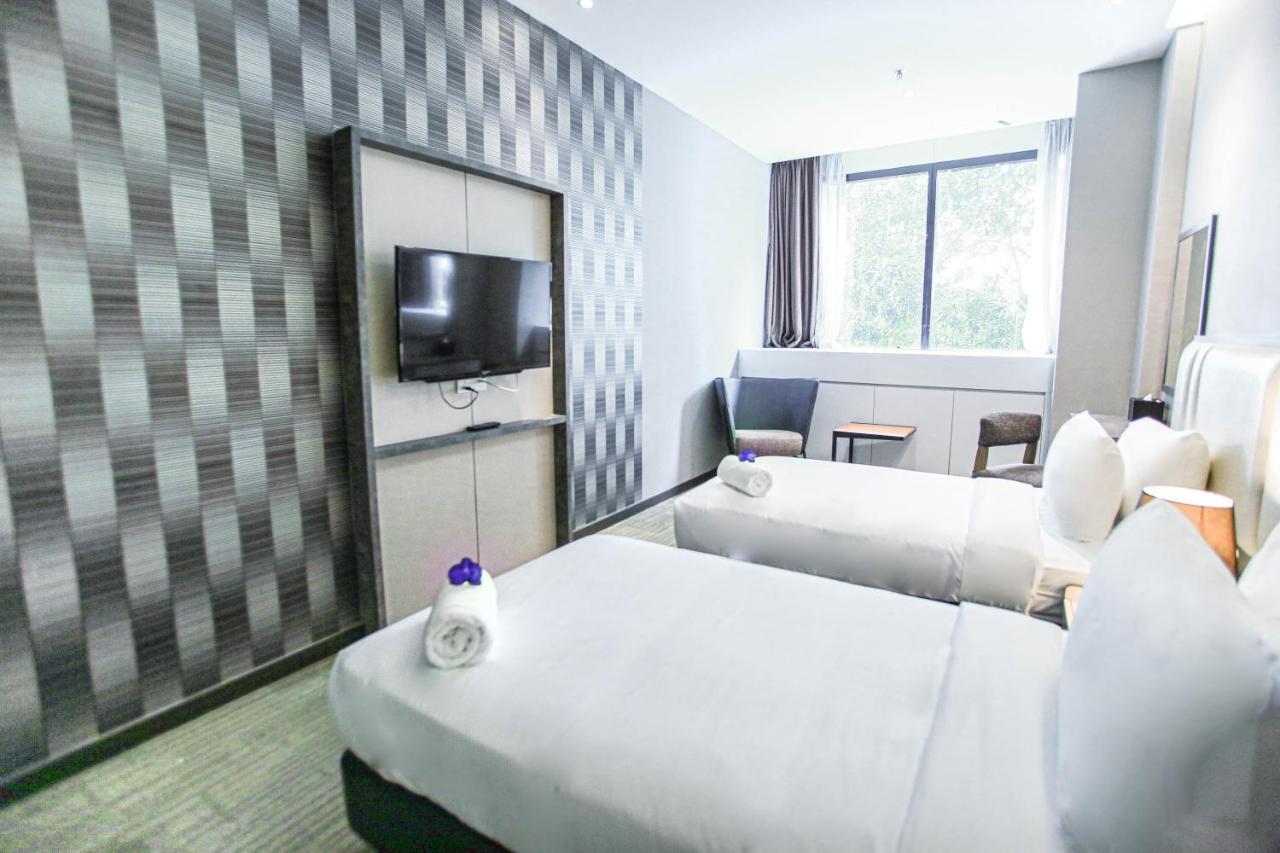 Fives Hotel Dnp Johor Bahru Eksteriør bilde